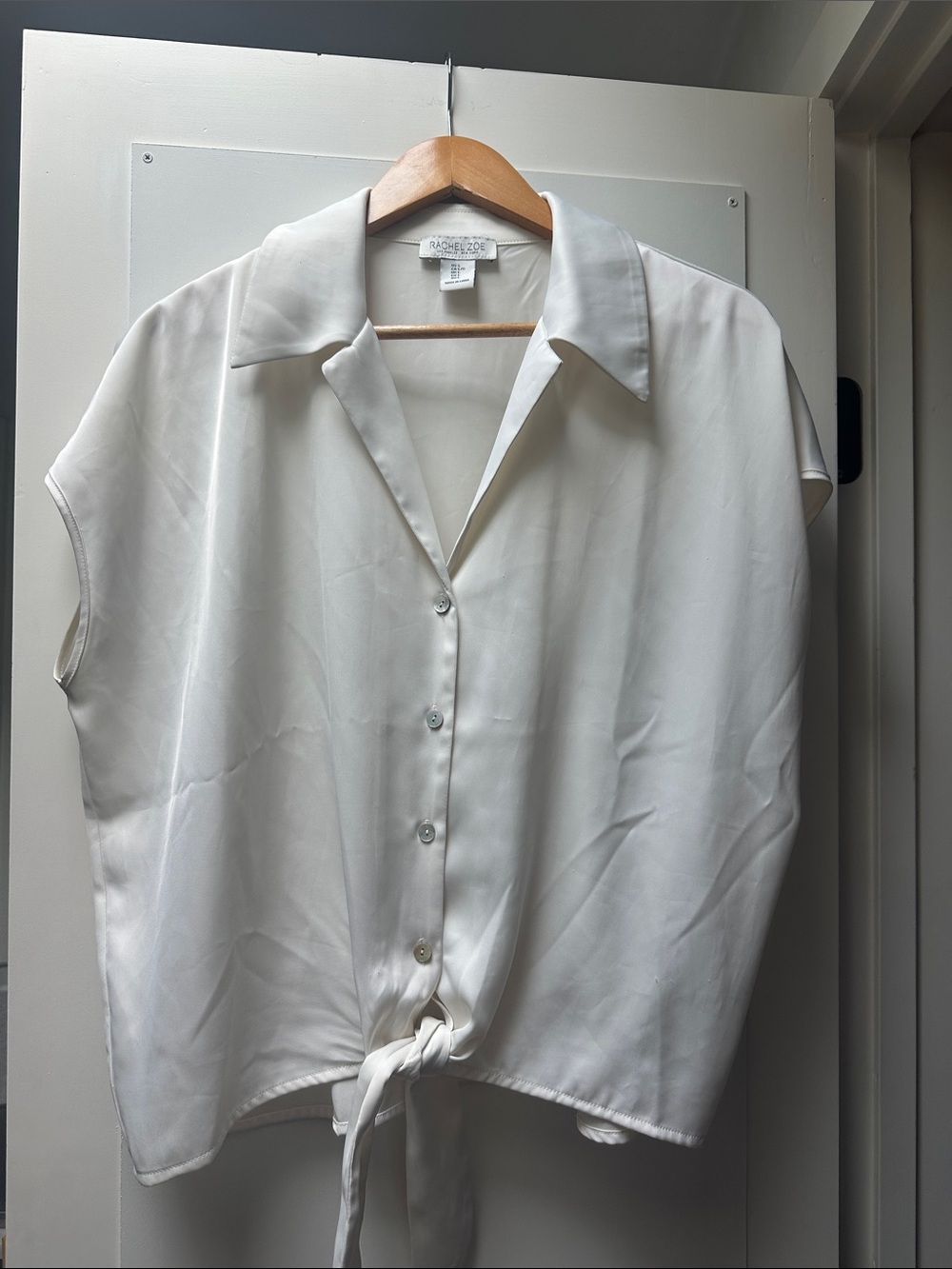 Rachel Zoe Ivory Silky Tie-Hem Cap Sleeve Blouse